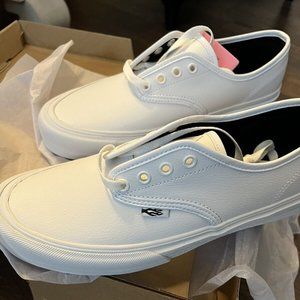 Straye Gower White Leather New With Box Skate Shoe Men’s 11